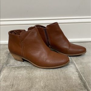Women’s tan leather ankle boots